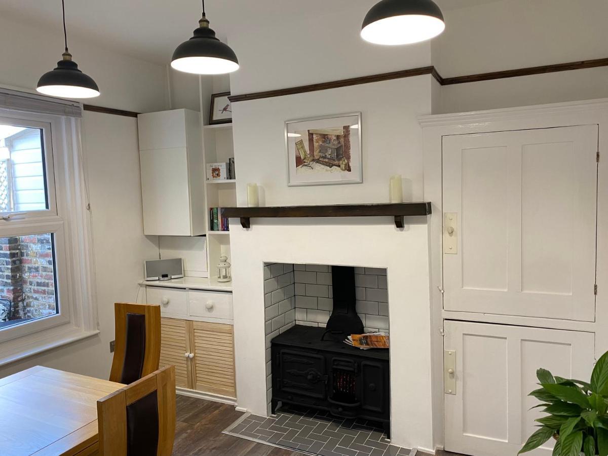 Cosy 2 Bedroom House -2023, 2024 &2025 Award Winner! Ramsgate Bagian luar foto