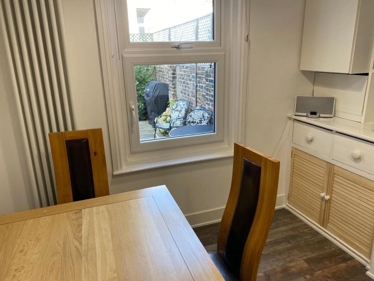 Cosy 2 Bedroom House -2023, 2024 &2025 Award Winner! Ramsgate Bagian luar foto